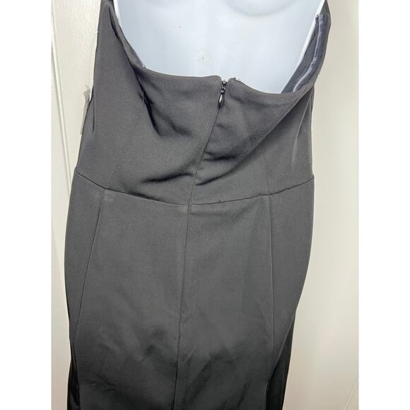 Harlyn Plunging Neckline Fit & Flare Halter Dress Black NEW ~ Size L - Picture 5 of 8